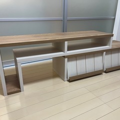 伸縮テレビ台（ニトリ）