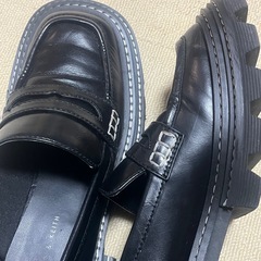 チャールズ＆キース レディースローファー 厚底 37の画像