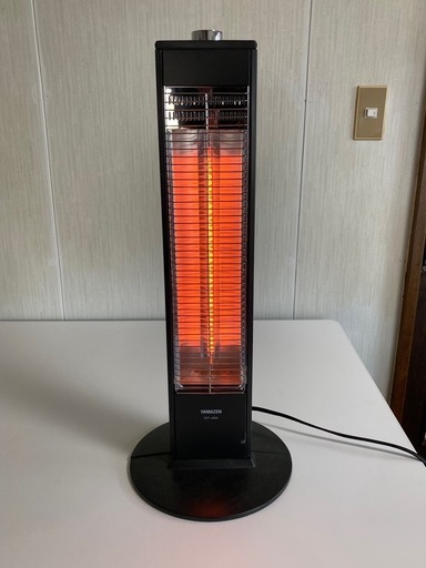 ① 山善(YAMAZEN) 遠赤外線カーボンヒーター (600W) DCT-J063