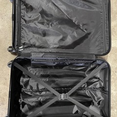 ミッキー　キャリーケース　大小セットの画像