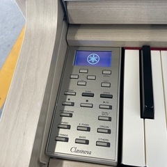 YAMAHA中古美品ヤマハ電子ピアノCLP-535WA 2016年製　専用椅子付きの画像
