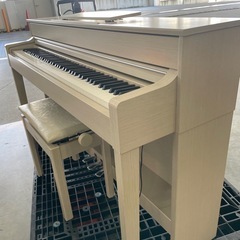 YAMAHA中古美品ヤマハ電子ピアノCLP-535WA 2016年製　専用椅子付きの画像