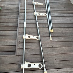 物干し竿３本と突っ張り物干し竿