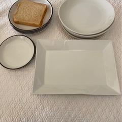 【無料】 お皿とお弁当箱 セット