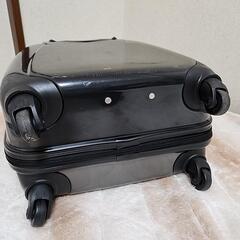 値下げ！小型　キャリーケース　機内持ち込みサイズの画像