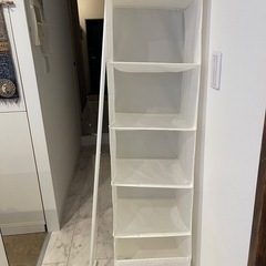 再出品、スリムハンガーと吊り下げ収納