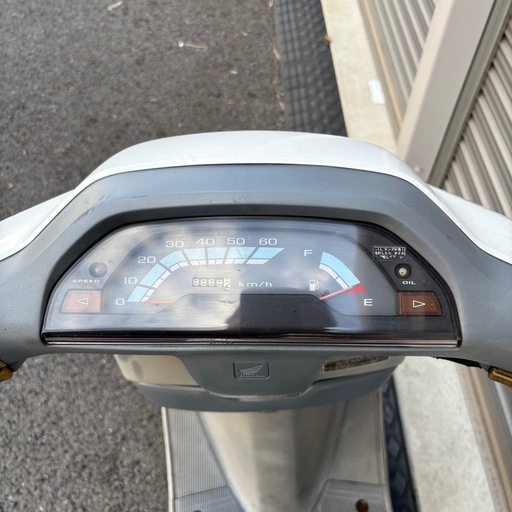 2648.高馬力2スト　タクト　バッテリー新品、サイスタ付属　千葉県柏市　即日配送、自走引き取りも可能 3136.高馬力2スト タクト バッテリー新品 千葉県柏市 即日配送、自走