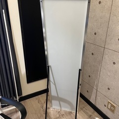 全身鏡の画像