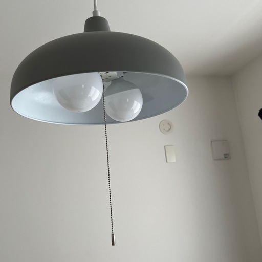 kiニトリ　ペンダントライト　3灯　LED電球付き　美品中古 ニトリ ペンダントライト 3灯 レトロ ブラック - メルカリ