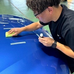 正社員！自動車の洗車・車内クリーニング作業の画像