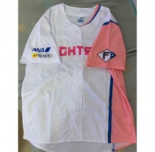 美品】北海道日本ハムFIGHTERS GUNJI 30 ピンクユニフォーム 美品