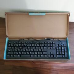 有線キーボード　パソコンの画像