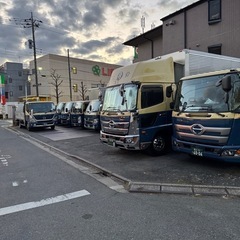『4t、3t、2tトラックドライバー』男女正社員募集　休日希望は...