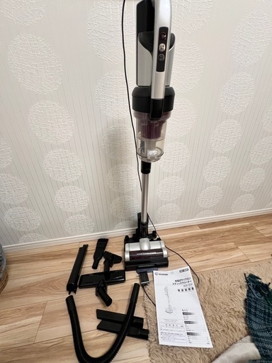 アイリスオーヤマ　充電式サイクロン　スティッククリーナー　掃除機