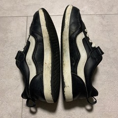 VANS　ブラック/ホワイト スニーカー ベルクロ付きの画像