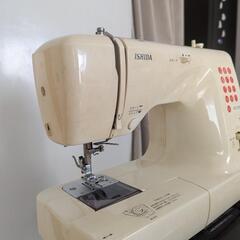 【※コードなし】ミシンの画像