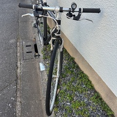ロードバイク クロスバイク 自転車 黒の画像