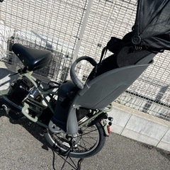 Panasonic 人気色オリーブ　子乗せ電動自転車の画像