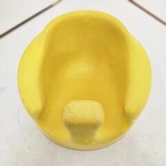 バンボ　BUMBO テーブル付　赤ちゃん用チェア　イエローの画像