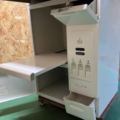 米びつ付きレンジ台 キッチンラック スチールラック ライスチェストの画像