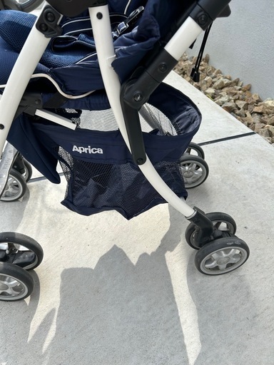 Aprica アップリカ ベビーカー ラクーナビッテ