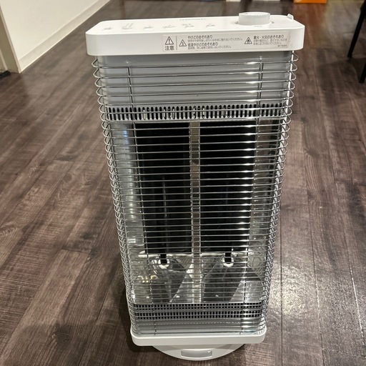 ダイキン　セラムヒート　遠赤外線暖房機　DAIKIN ERFT11WS-W