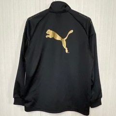PUMA ブラック ジャージ 150 サイズ　黒　子供服　ゴールド　ロゴの画像