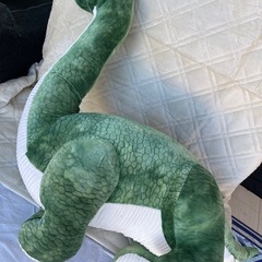 ブラキオサウルス　ティラノサウルス　恐竜　ぬいぐるみの画像
