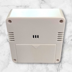 【新品未使用】CASIO❤️電波時計　目覚まし時計　スヌーズ ライト付き　小型の画像