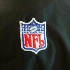 洋服まとめ買いの方値引き致します！Nike NFL フード付きジャケット ブラック　Mサイズですが海外製なのでＸＬサイズくらいあります。の画像