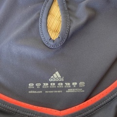 adidasのランニングウェア無料です。の画像
