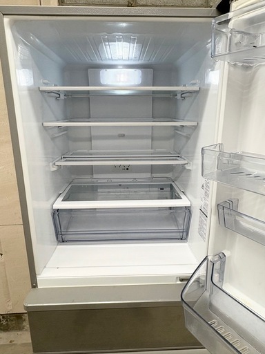 AQUA 高年式大型冷蔵庫