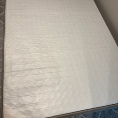 ニトリ　ダブルベッド　マットレスセットの画像