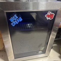 小型　冷蔵庫