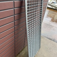 新品に近いグレーチングの画像
