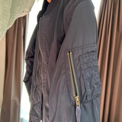 最終価格］アズノゥアズ】MA 1 ネイビー　フリーサイズの画像