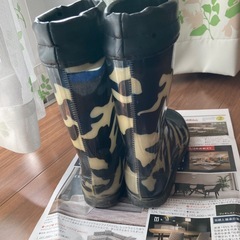 22cmキッズ長靴　レインシューズの画像