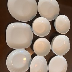 山﨑パン祭りの食器18点