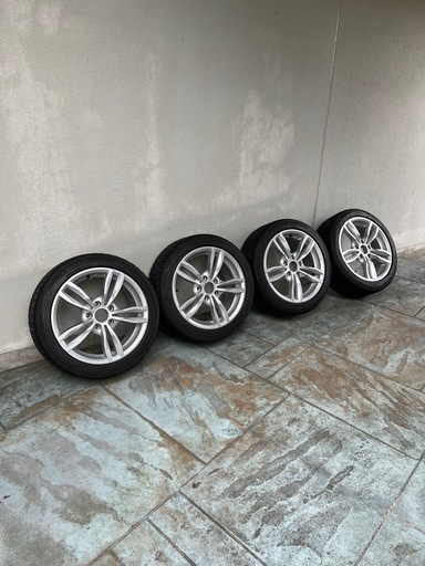 BMWランフラット スタッドレスタイヤ 17inc F20