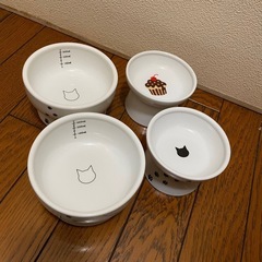 【お譲り先決定】猫壱、ノーブランド猫用食器