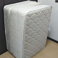 ボンネルコイルマットレス（シングル、３つ折り）の画像