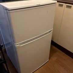 アイリスオーヤマ 90L 冷蔵庫 (ma) 武蔵境のキッチン家電《冷蔵庫》の中古あげます・譲ります｜ジモティーで不用品の処分