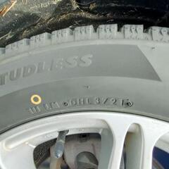 ブリジストン　BLIZZAK　スタッドレス　215/55R/17...