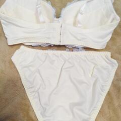 新品★E75/M★ブラ&ショーツセットWHの画像