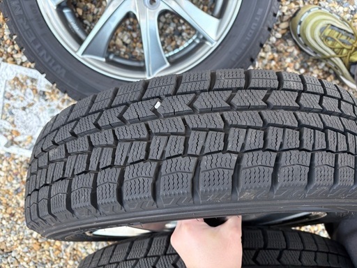 スタッドレスタイヤDUNLOP