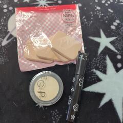 マスカラ、ハイライト、化粧スポンジ