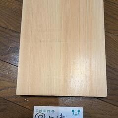 27ヒノキ 木製 まな板 天然木 無垢材　カッティングボード　キャンプ　一枚板の画像
