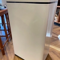B5113 自動開閉 ゴミ箱 ダストボックス 45L ホワイトの画像