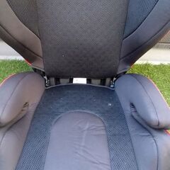 ジュニアシート（RECARO）の画像