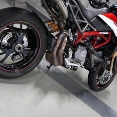 Ducati ハイパーモタード 950SP の画像